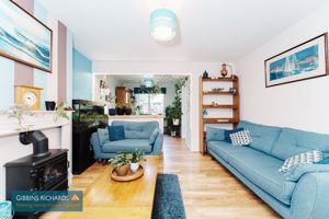 Sitting room- click for photo gallery